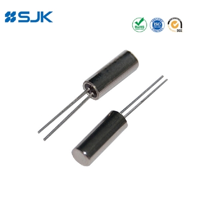 comprare Resonatore di cristallo 3 x 8 mm attraverso buco con 32,768KHz 12,5pF ± 20ppm -20~+70°C fabbricazione online