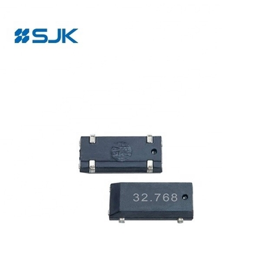 32.768KHz SJK 308C Cristallo risonatore 3.8 * 8.0 * 2.5mm 20ppm con 1.3pF Shunt Capacitance